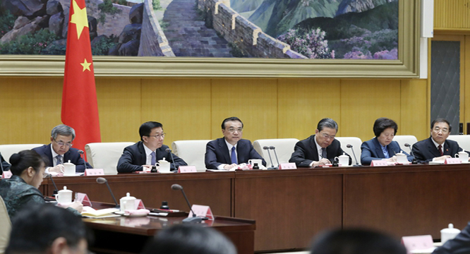 李克强在国务院第一次廉政工作会议上强调 深化职能转变 建设廉洁政府
